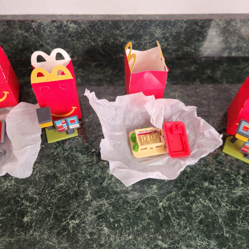 McDonald's Playset with Red and Yellow Features
